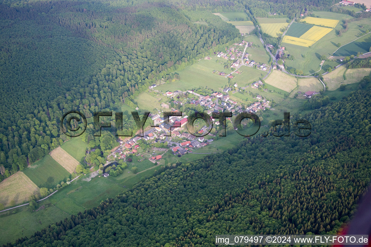 Vue aérienne de Quartier Amélithe à Bodenfelde dans le département Basse-Saxe, Allemagne