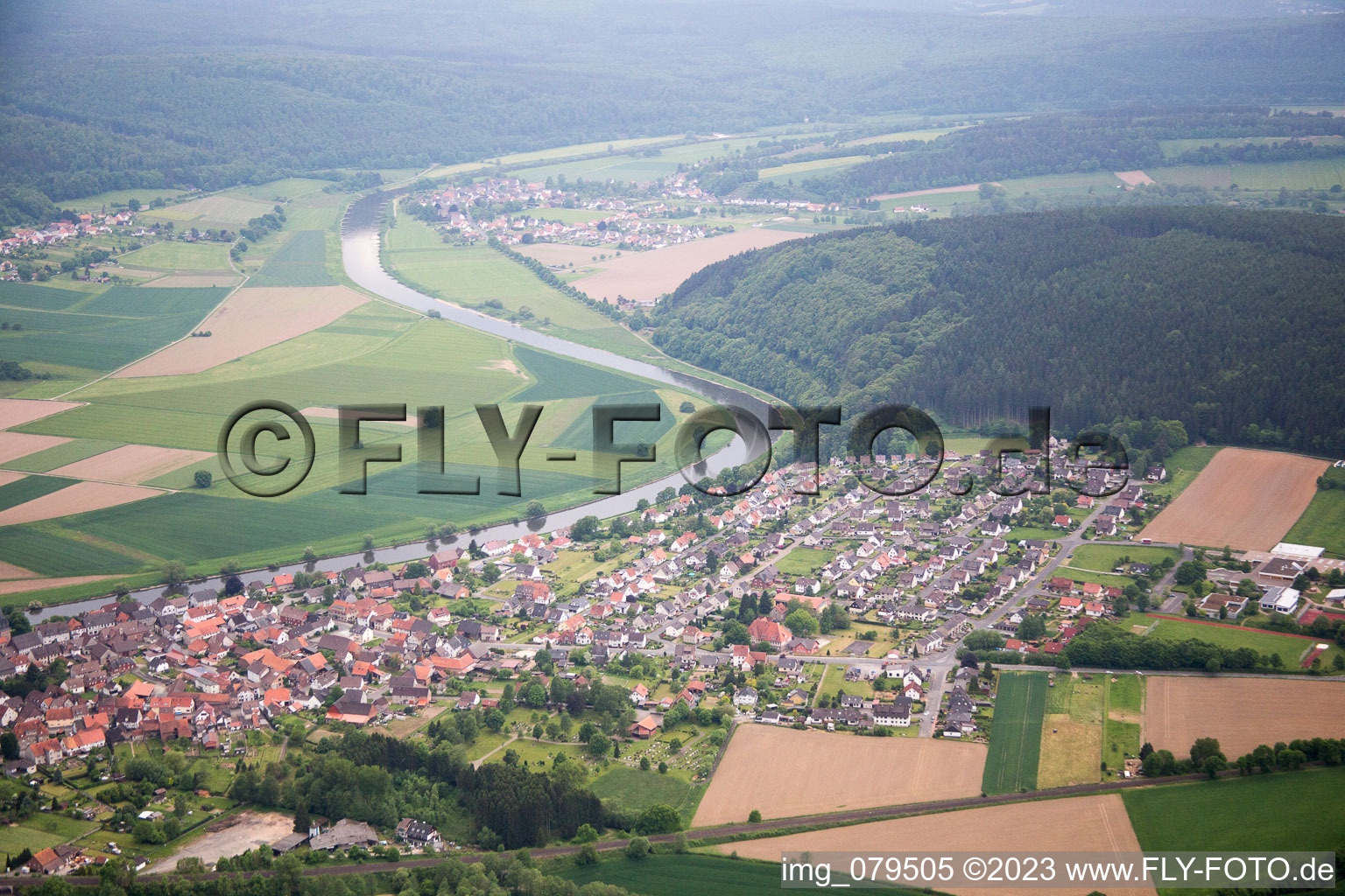 Photographie aérienne de Bodenfelde dans le département Basse-Saxe, Allemagne