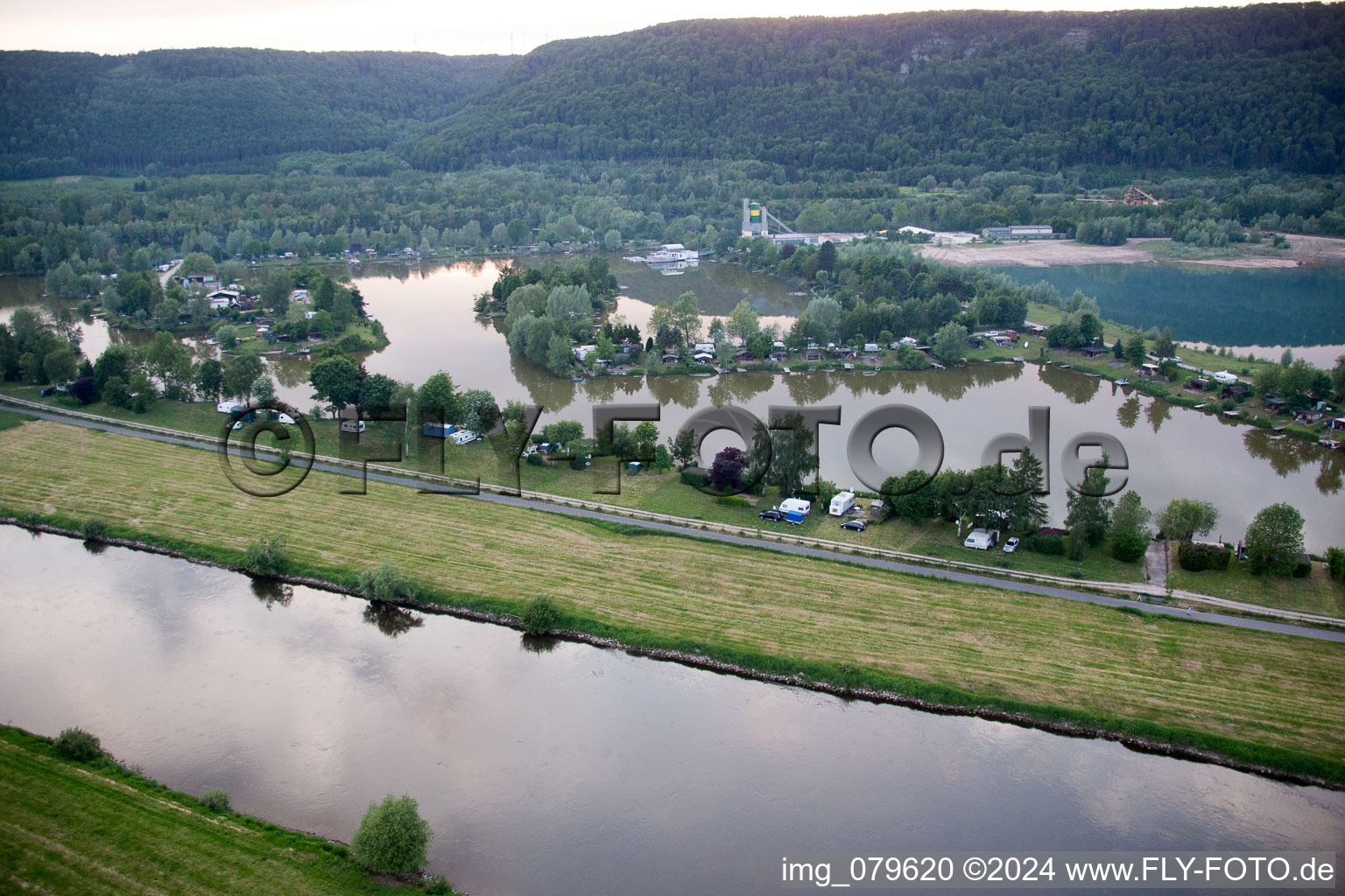 Vue aérienne de Gödelheim à Höxter dans le département Rhénanie du Nord-Westphalie, Allemagne