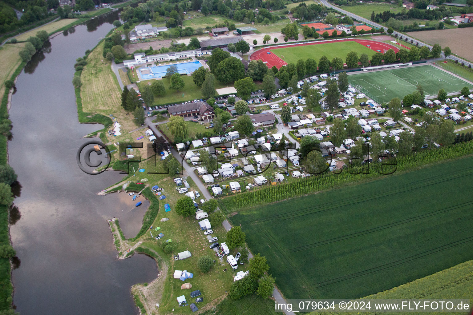 Photographie aérienne de Höxter dans le département Rhénanie du Nord-Westphalie, Allemagne