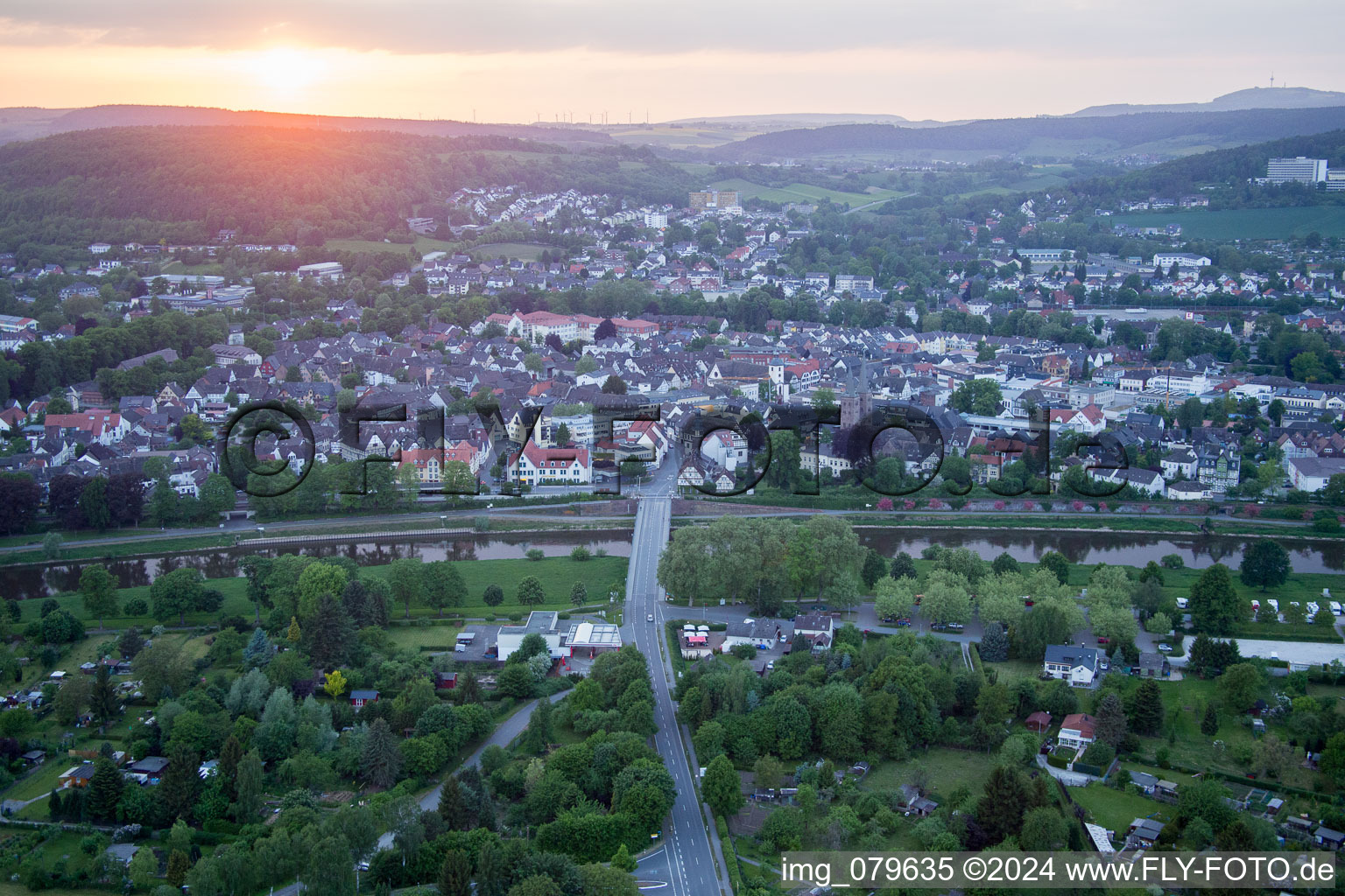 Vue oblique de Höxter dans le département Rhénanie du Nord-Westphalie, Allemagne