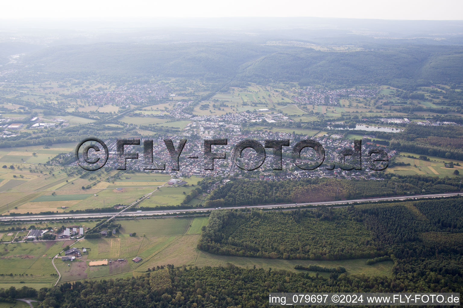 Vue aérienne de Quartier Bruchhausen in Ettlingen dans le département Bade-Wurtemberg, Allemagne