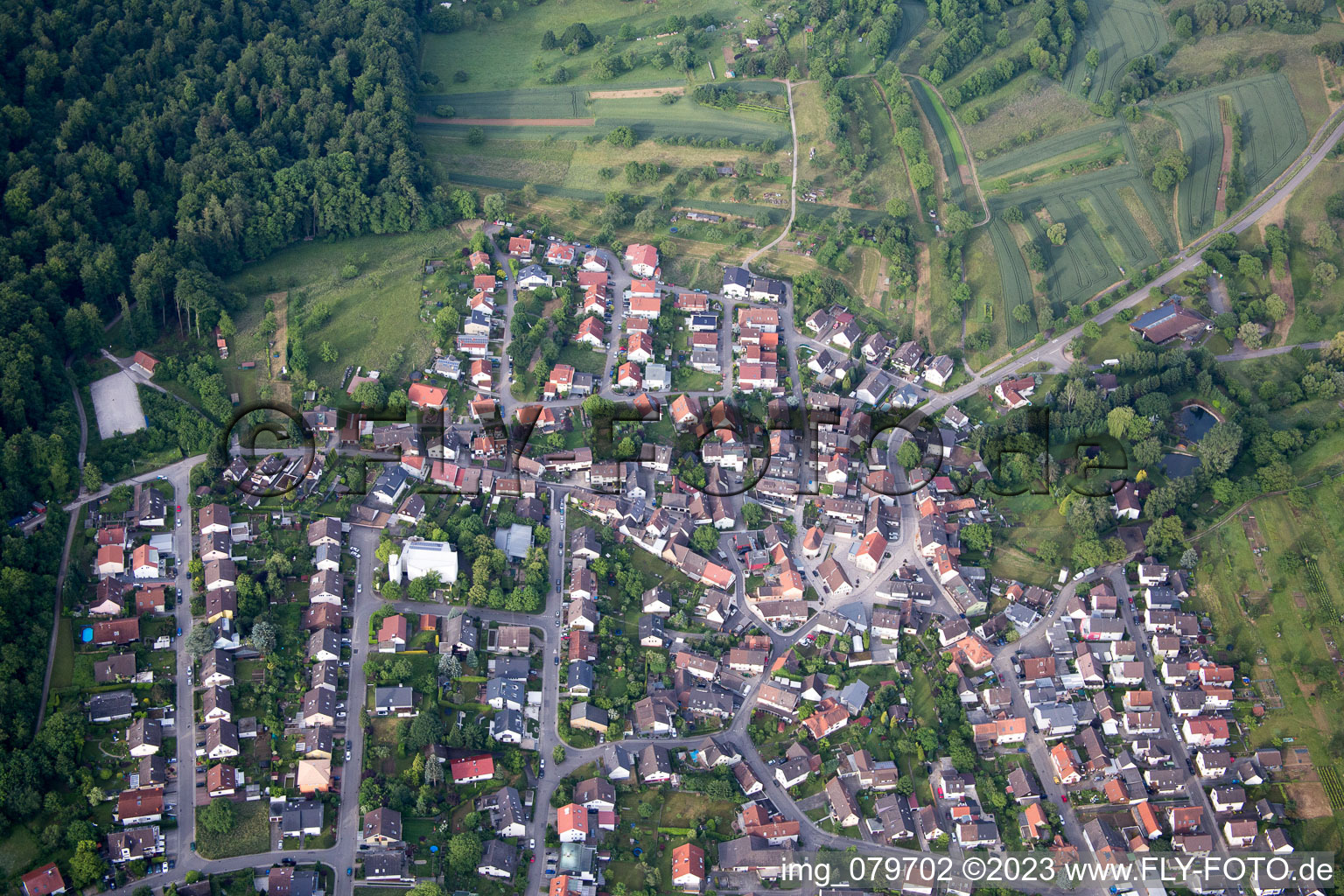 Vue aérienne de Quartier Sulzbach in Malsch dans le département Bade-Wurtemberg, Allemagne