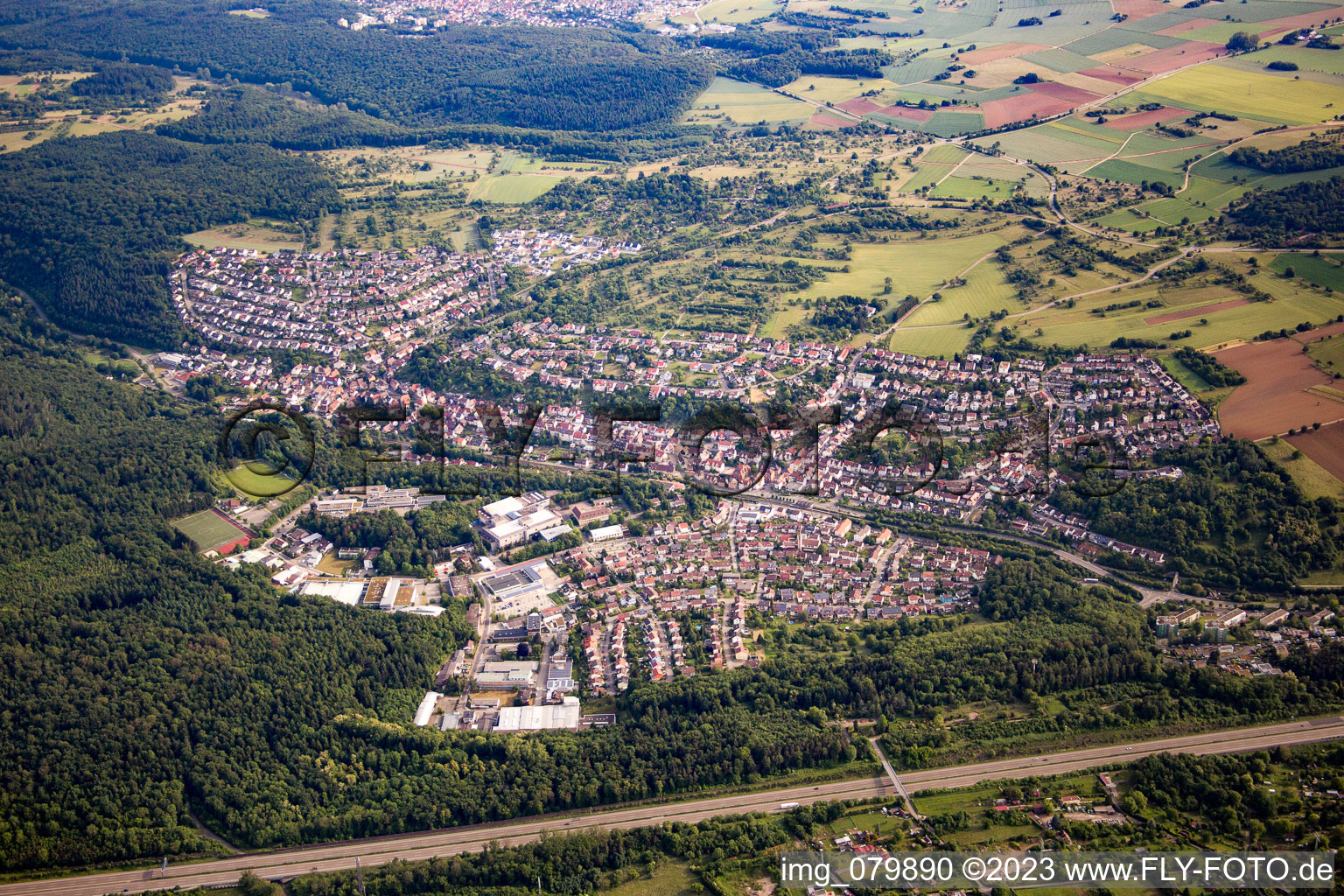 Pforzheim dans le département Bade-Wurtemberg, Allemagne vue du ciel