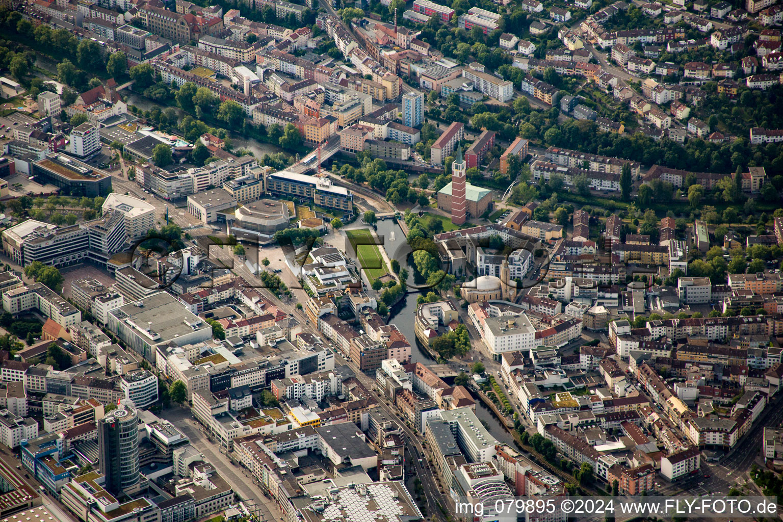 Pforzheim dans le département Bade-Wurtemberg, Allemagne d'un drone