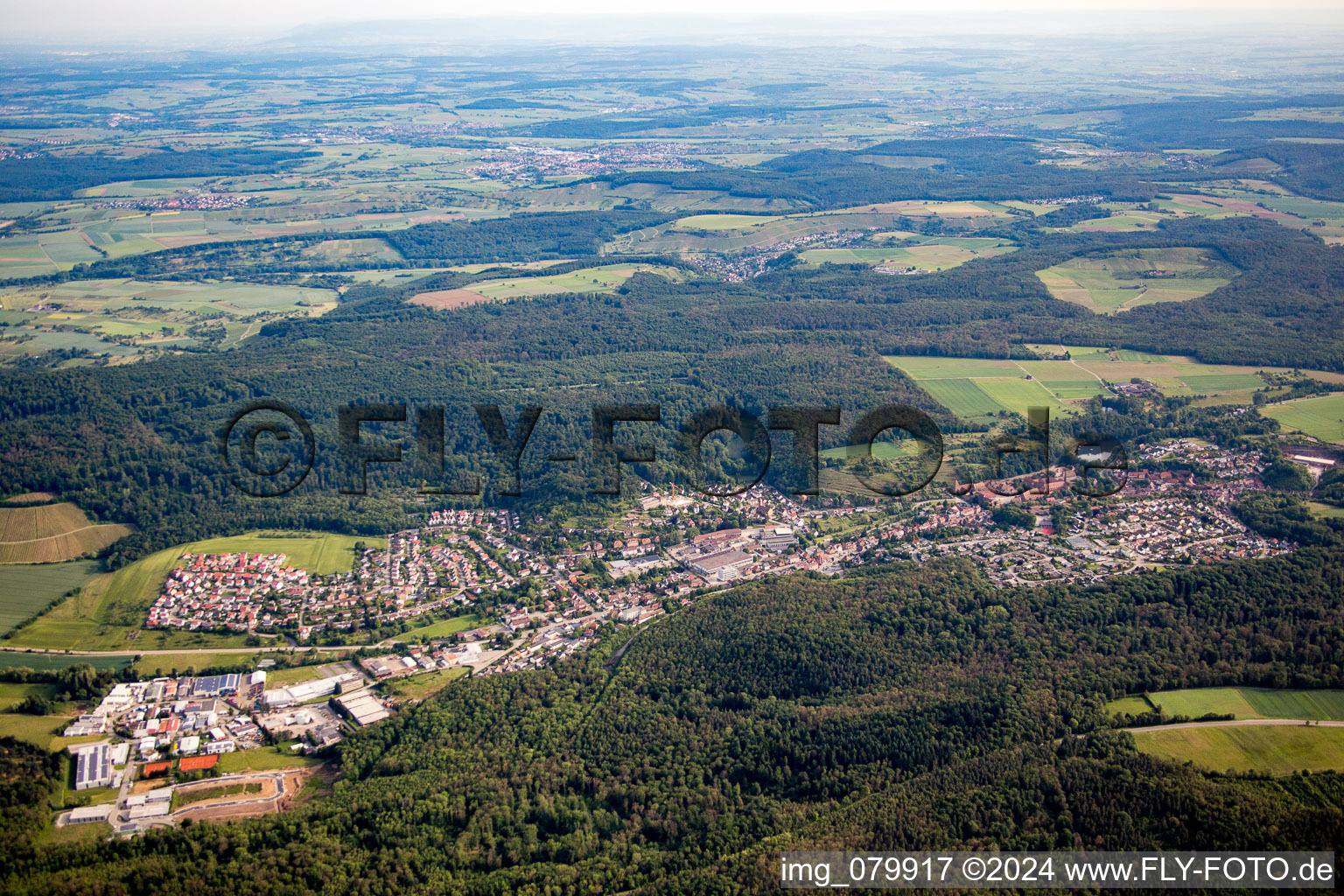 Vue aérienne de Maulbronn dans le département Bade-Wurtemberg, Allemagne