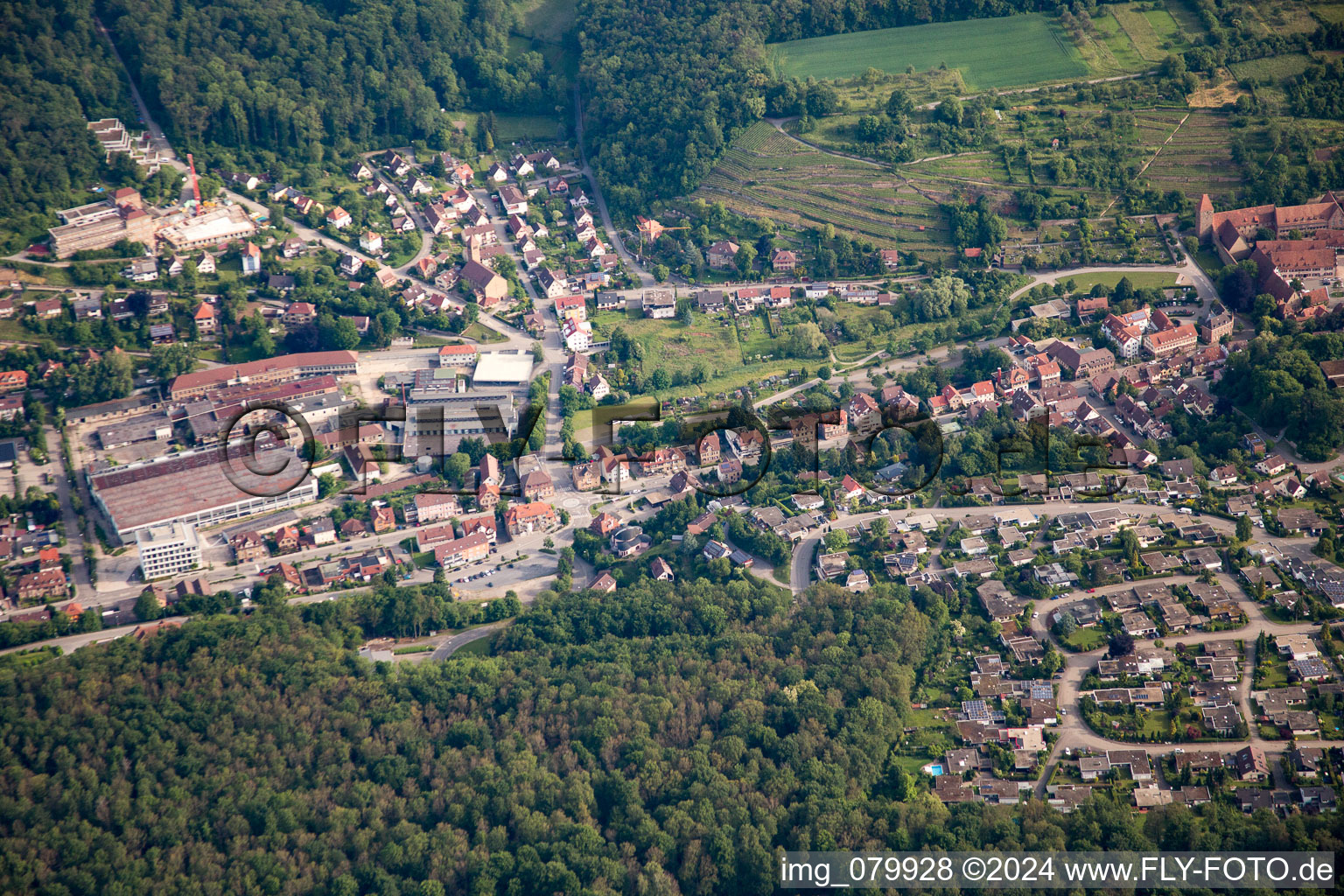 Maulbronn dans le département Bade-Wurtemberg, Allemagne vue d'en haut