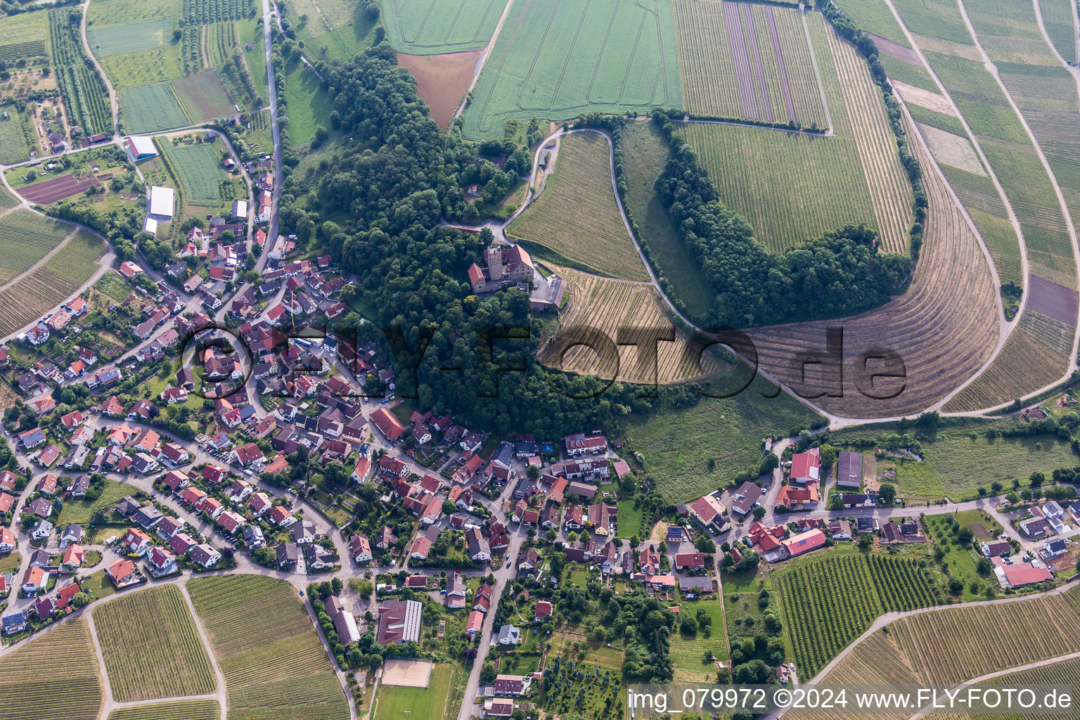 Vue aérienne de Quartier Neipperg in Brackenheim dans le département Bade-Wurtemberg, Allemagne