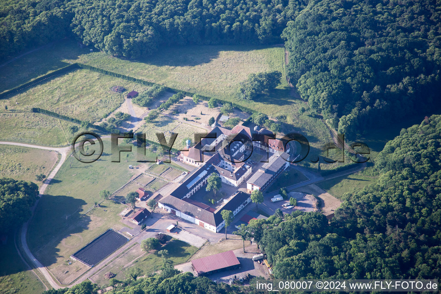 Vue aérienne de Bad Bergzabern dans le département Rhénanie-Palatinat, Allemagne