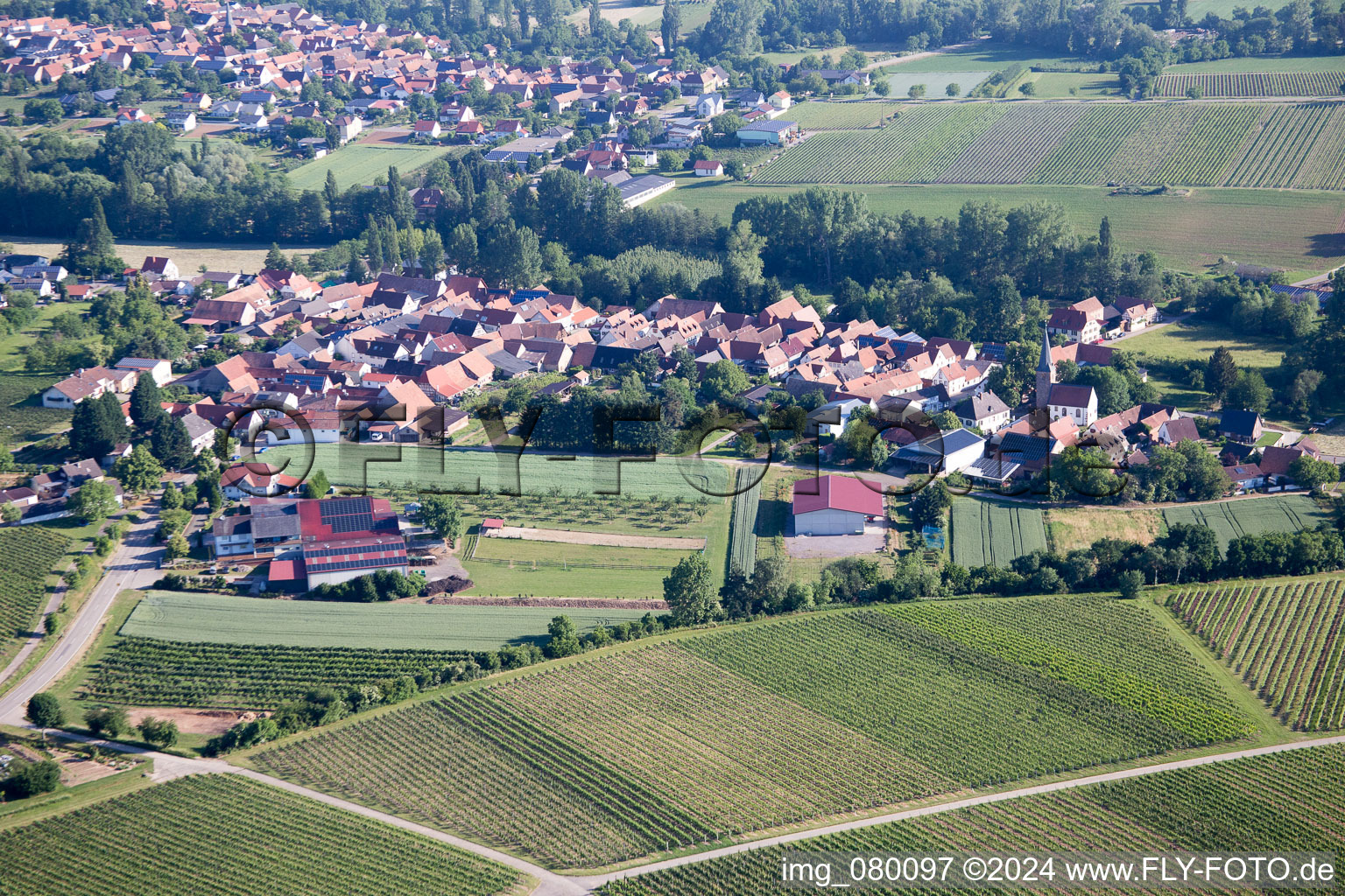 Quartier Klingen in Heuchelheim-Klingen dans le département Rhénanie-Palatinat, Allemagne d'en haut