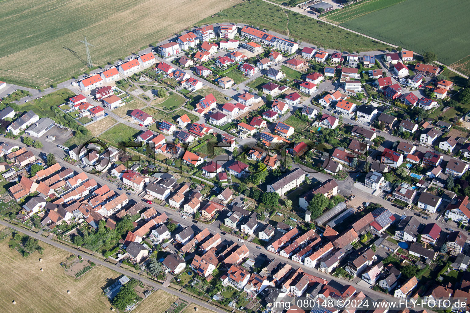 Kandel dans le département Rhénanie-Palatinat, Allemagne vue du ciel