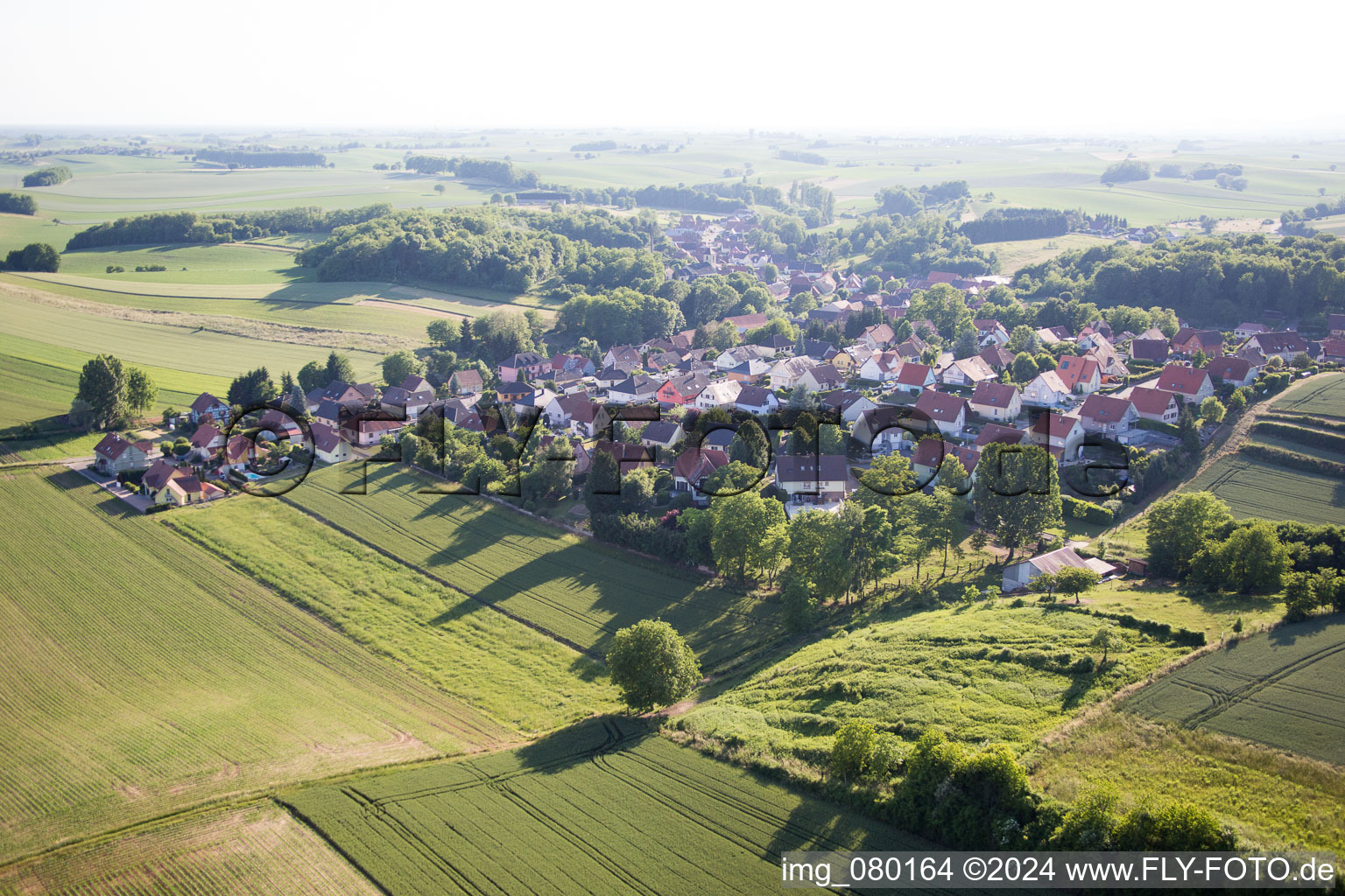 Enregistrement par drone de Neewiller-près-Lauterbourg dans le département Bas Rhin, France