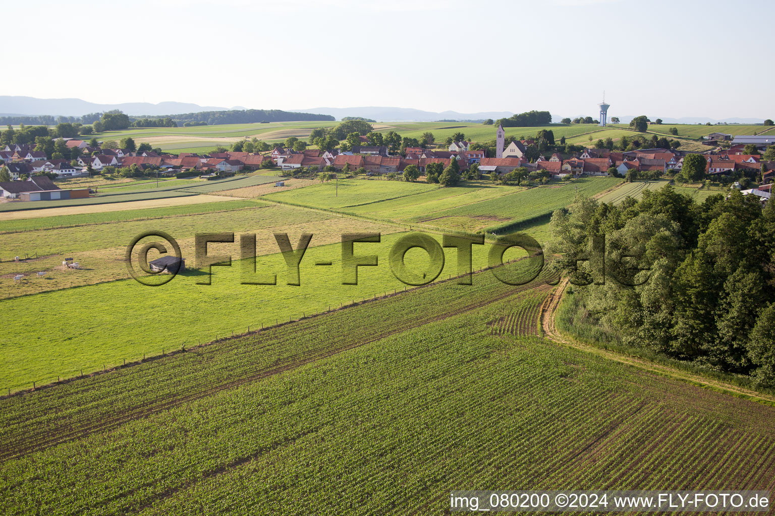 Vue aérienne de Oberrœdern dans le département Bas Rhin, France