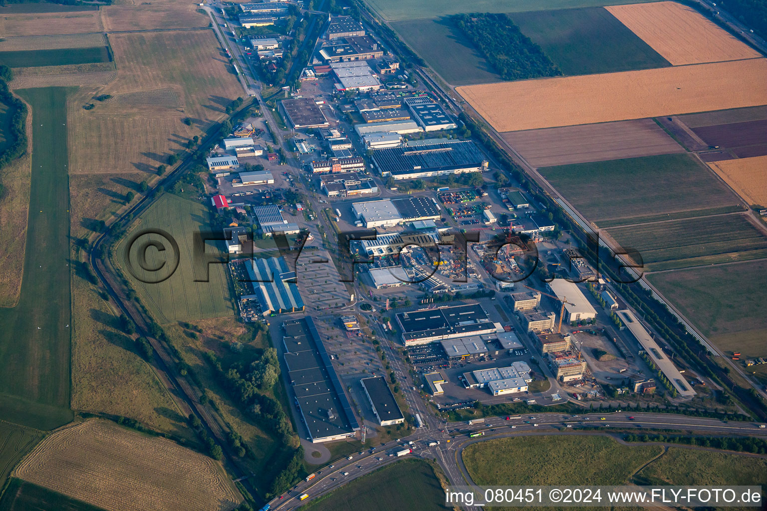 Vue aérienne de Zone industrielle Kammerforststr à Bruchsal dans le département Bade-Wurtemberg, Allemagne