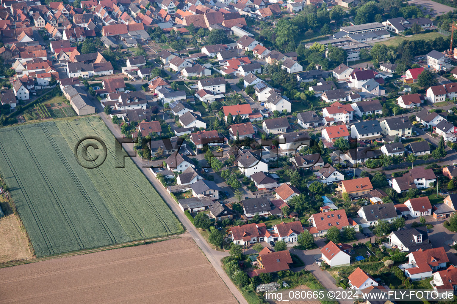 Quartier Ottersheim in Ottersheim bei Landau dans le département Rhénanie-Palatinat, Allemagne hors des airs