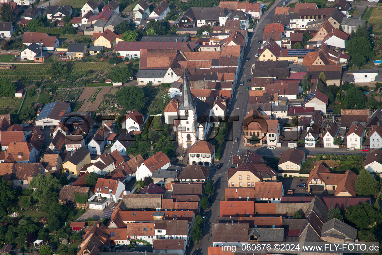 Quartier Ottersheim in Ottersheim bei Landau dans le département Rhénanie-Palatinat, Allemagne d'un drone