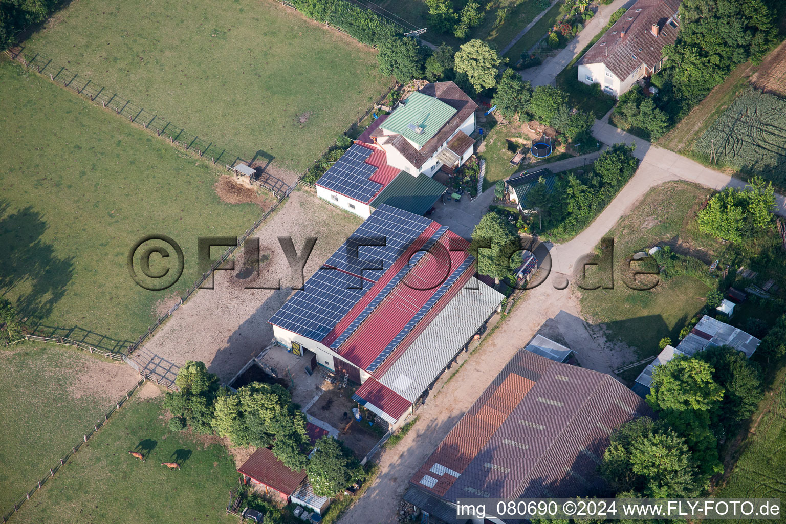 Quartier Ottersheim in Ottersheim bei Landau dans le département Rhénanie-Palatinat, Allemagne vue du ciel