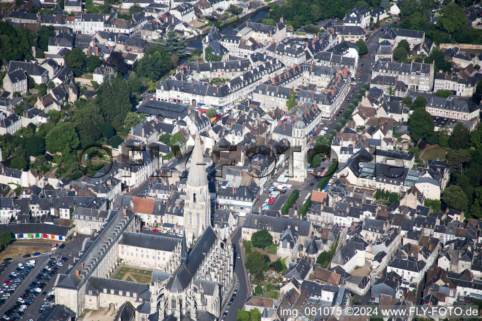 Vendôme dans le département Loir et Cher, France hors des airs