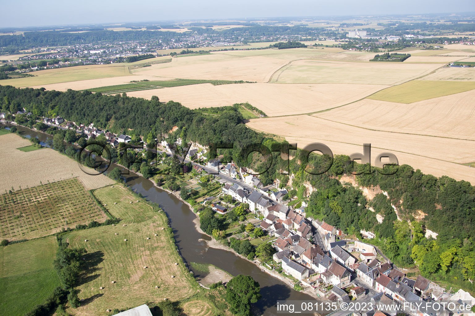 Saint-Rimay dans le département Loir et Cher, France vue d'en haut