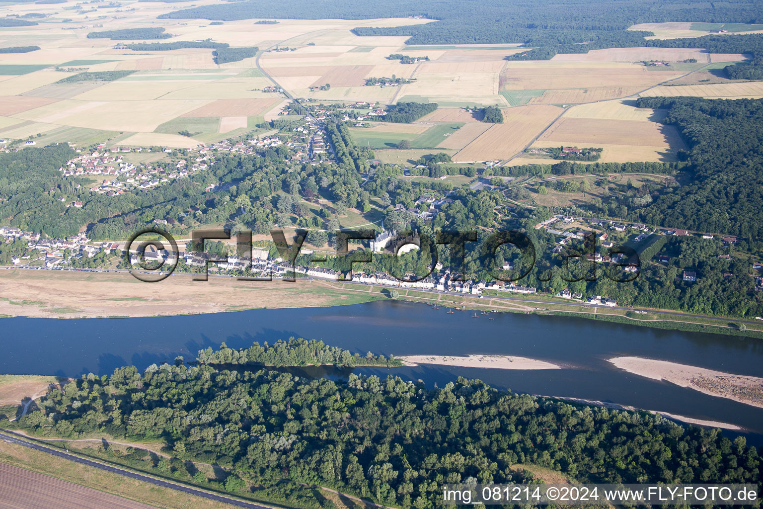 Chaumont-sur-Loire dans le département Loir et Cher, France d'en haut