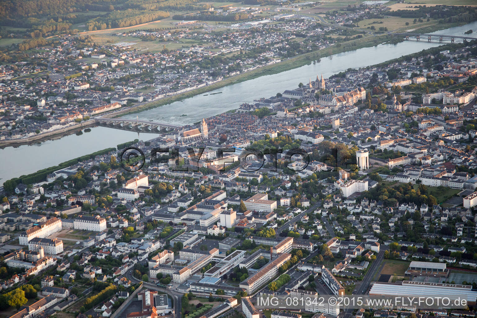 Vue oblique de Blois dans le département Loir et Cher, France