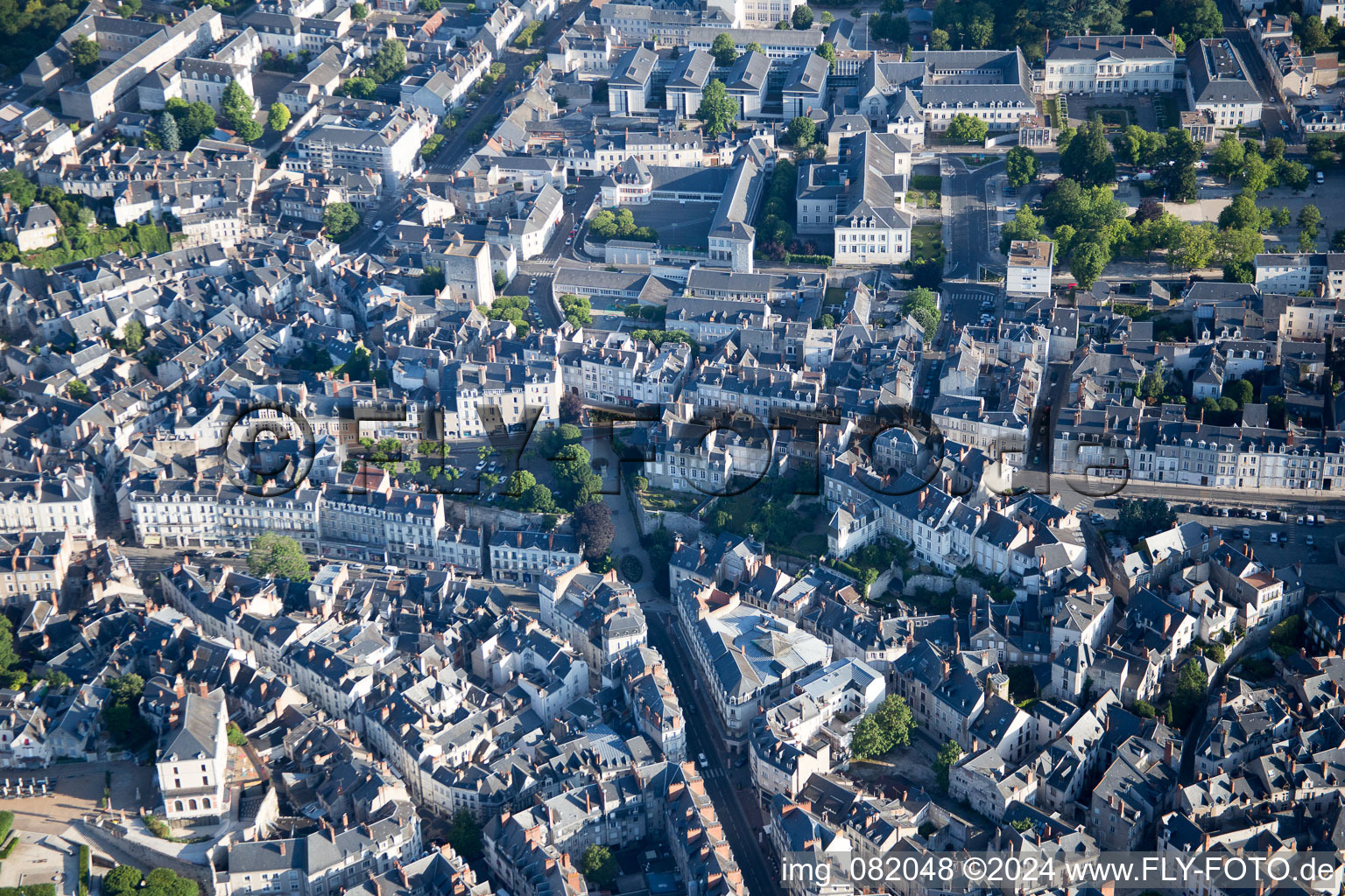 Photographie aérienne de Blois dans le département Loir et Cher, France