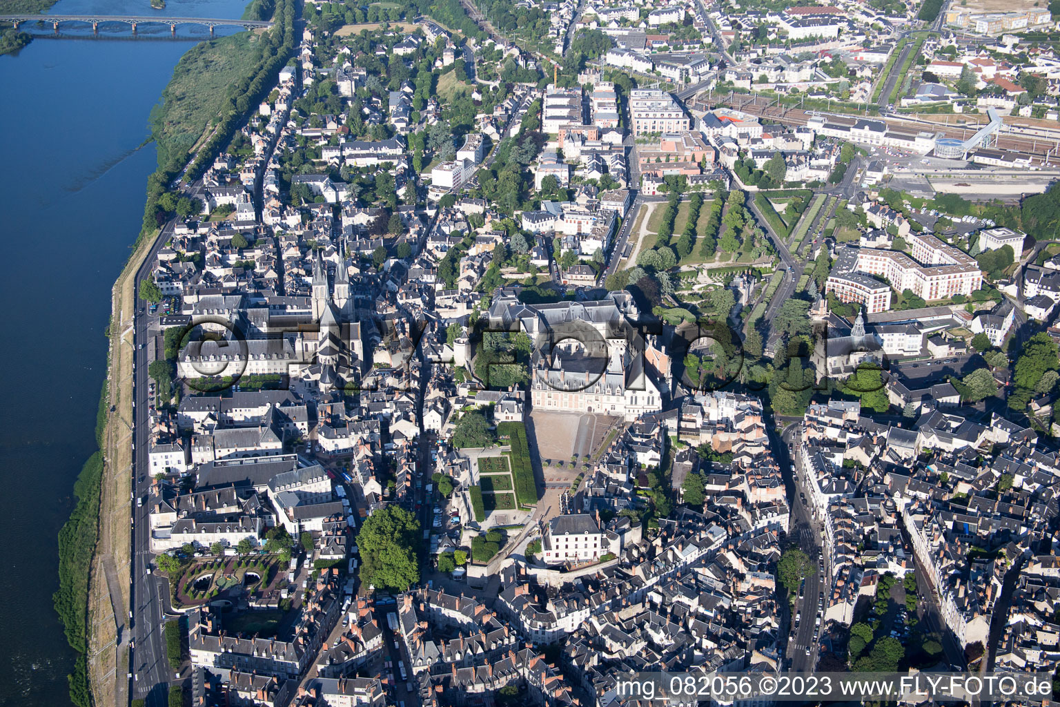 Enregistrement par drone de Blois dans le département Loir et Cher, France
