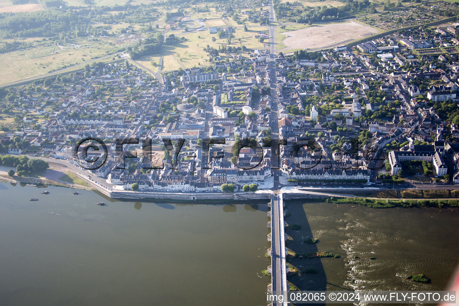 Vue oblique de Blois dans le département Loir et Cher, France