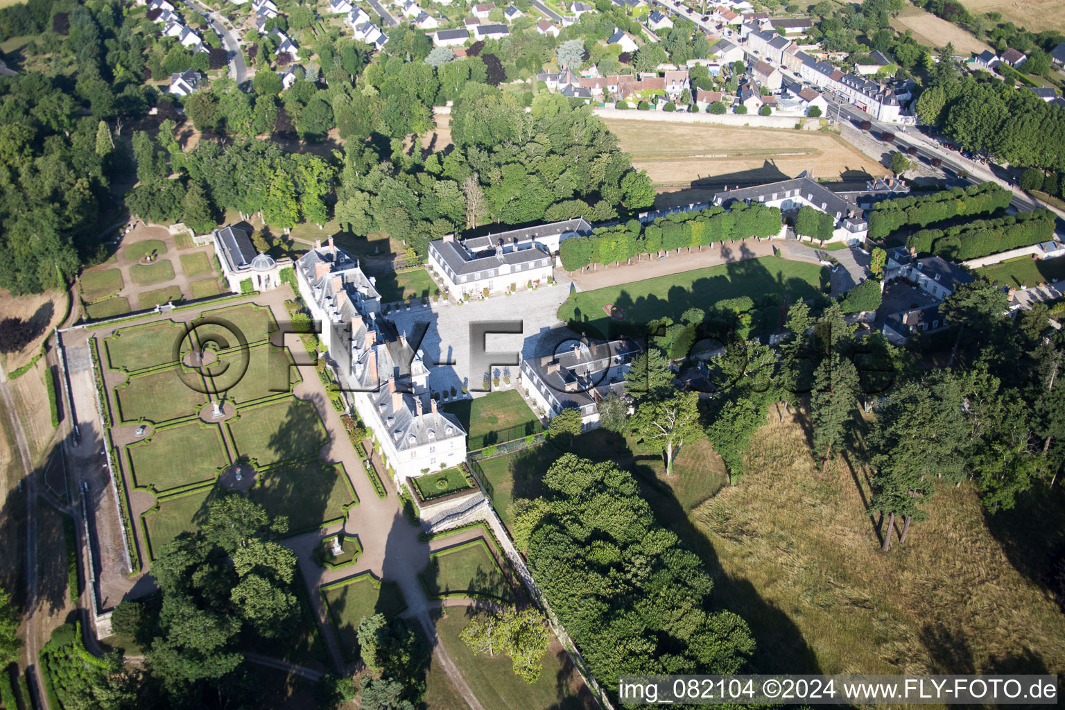 Menars dans le département Loir et Cher, France depuis l'avion