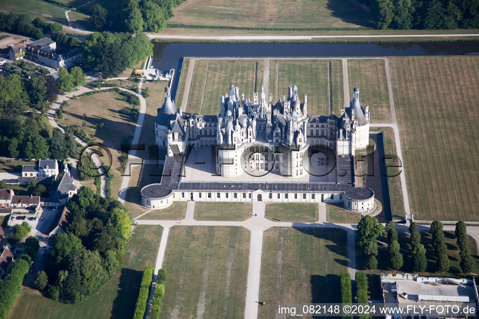 Vue aérienne de Parc du Château de Chambord à Chambord dans le département Loir et Cher, France