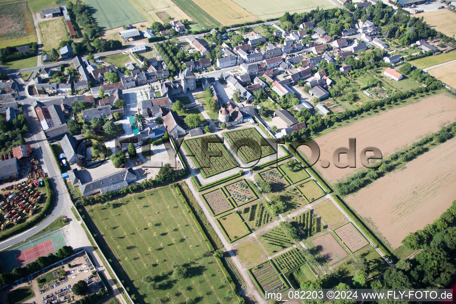 Photographie aérienne de Parc du Château du Château Talcy à Talcy dans le département Loir et Cher, France