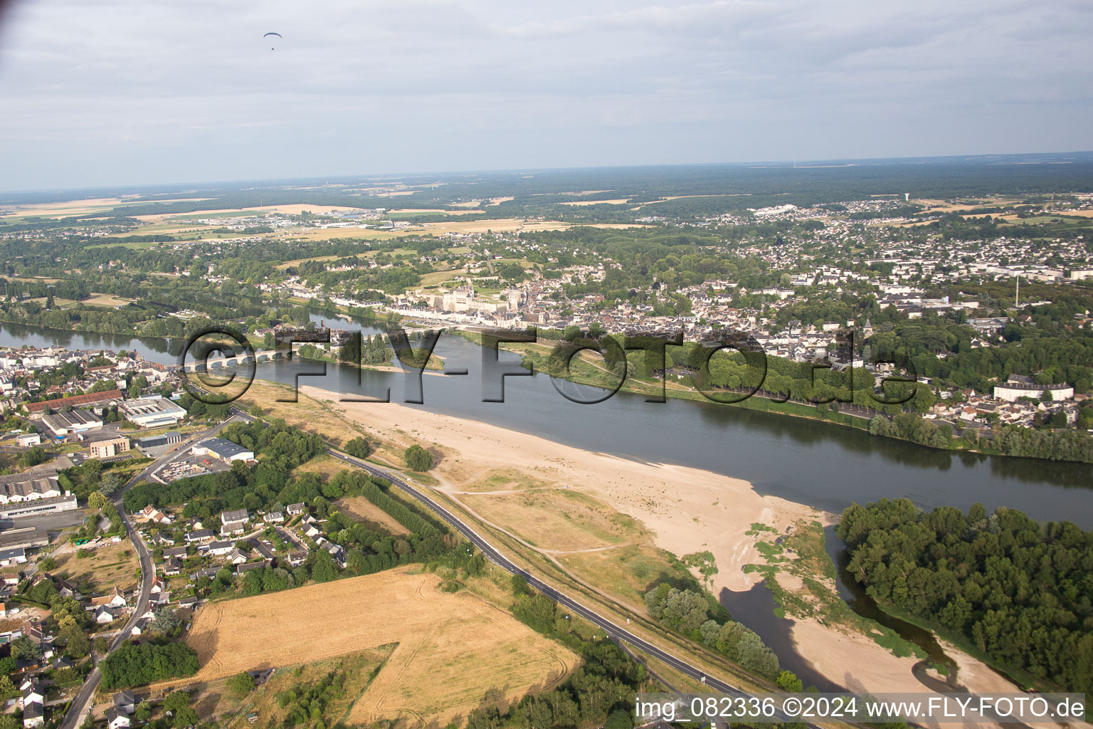 Amboise dans le département Indre et Loire, France vue d'en haut