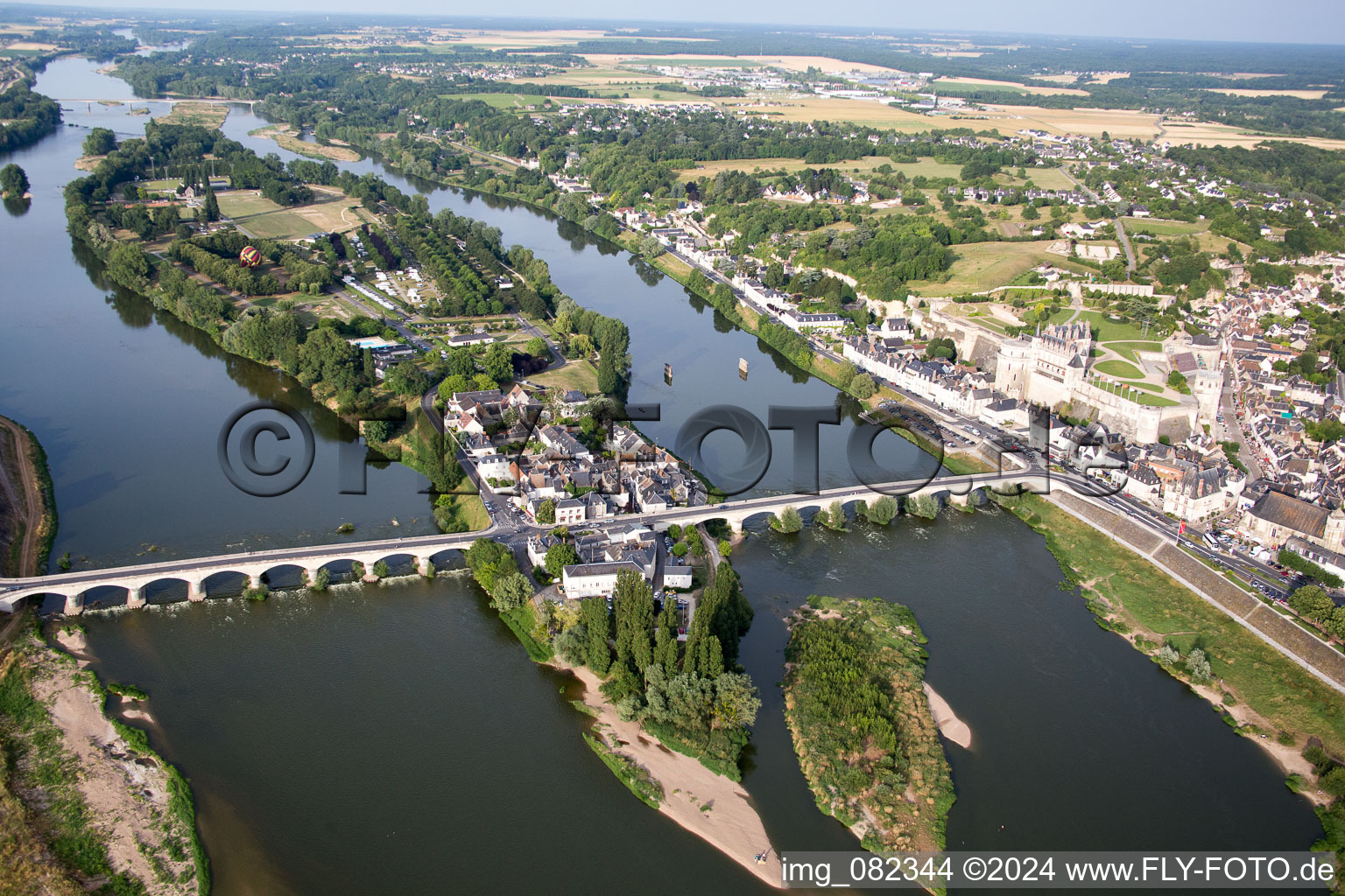 Quartier Nord-Nord Est in Amboise dans le département Indre et Loire, France d'en haut