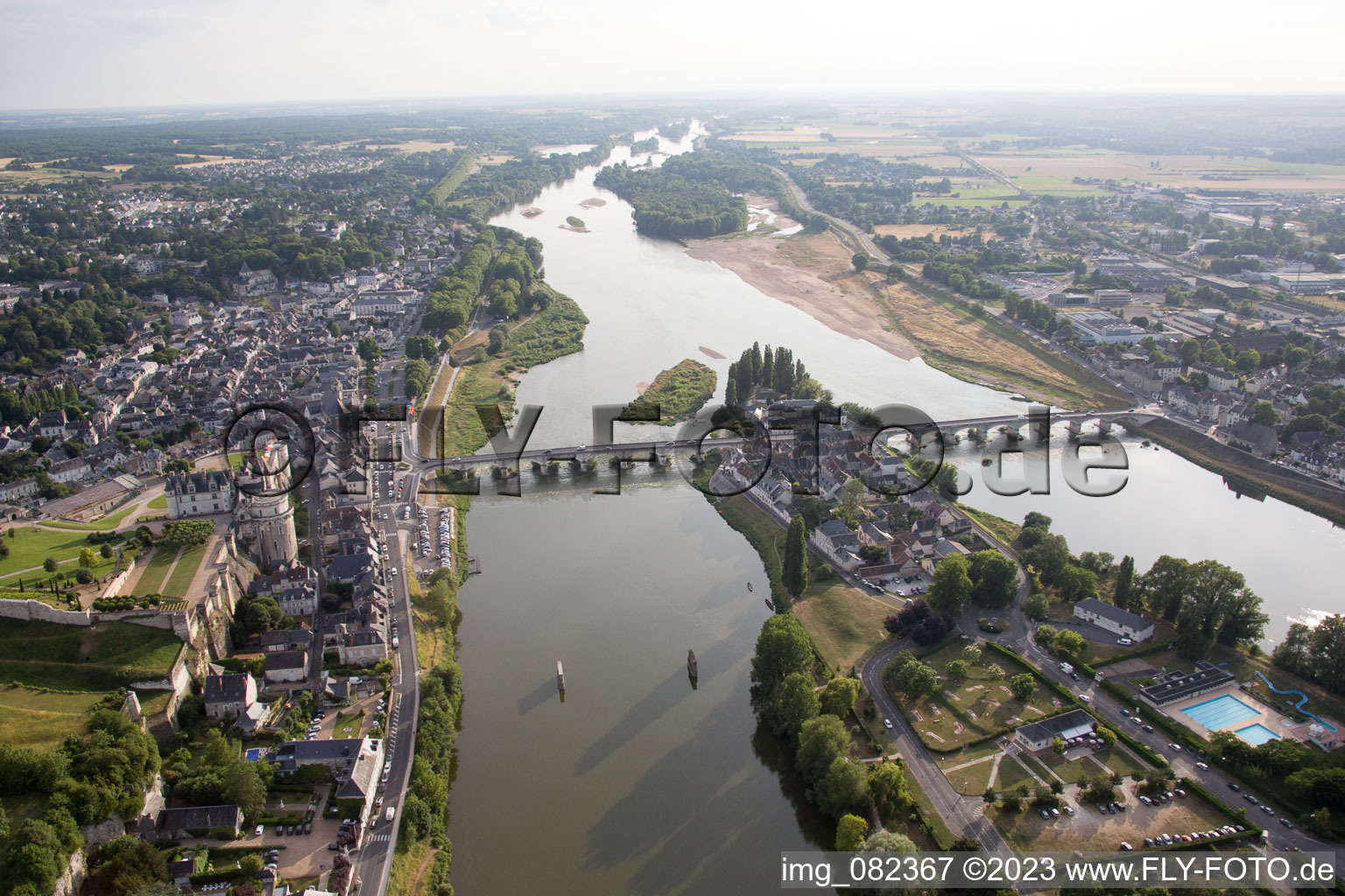 Amboise dans le département Indre et Loire, France vue du ciel