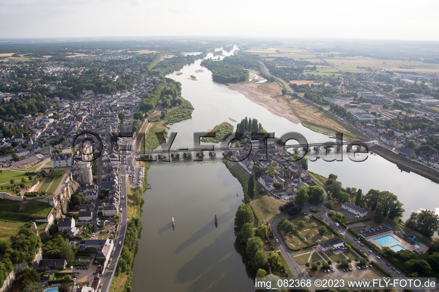 Enregistrement par drone de Amboise dans le département Indre et Loire, France