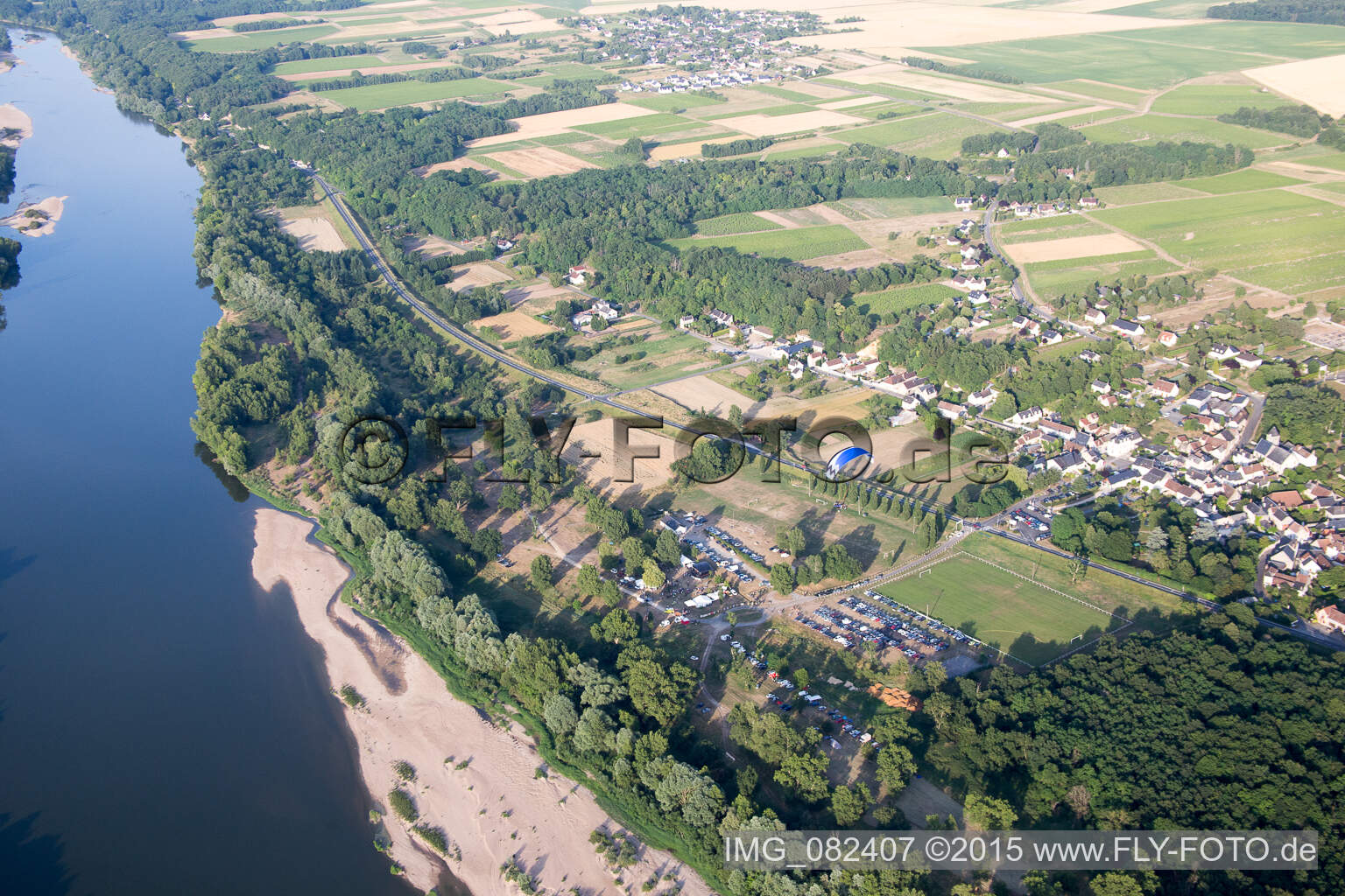 Vue aérienne de Chargé dans le département Indre et Loire, France