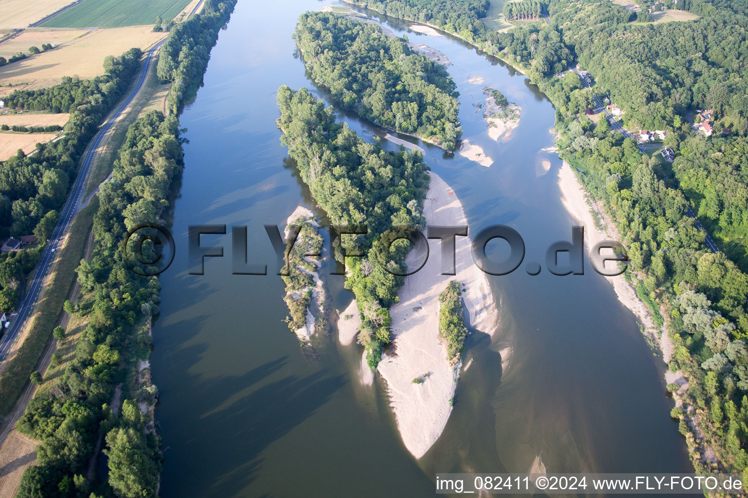 Vue aérienne de Limeray dans le département Indre et Loire, France