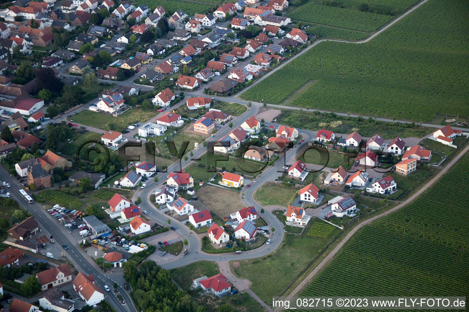 Photographie aérienne de Edesheim dans le département Rhénanie-Palatinat, Allemagne