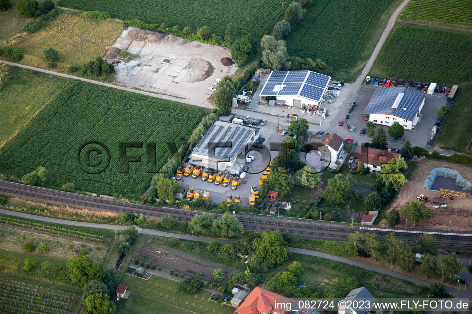 Edesheim dans le département Rhénanie-Palatinat, Allemagne vue du ciel