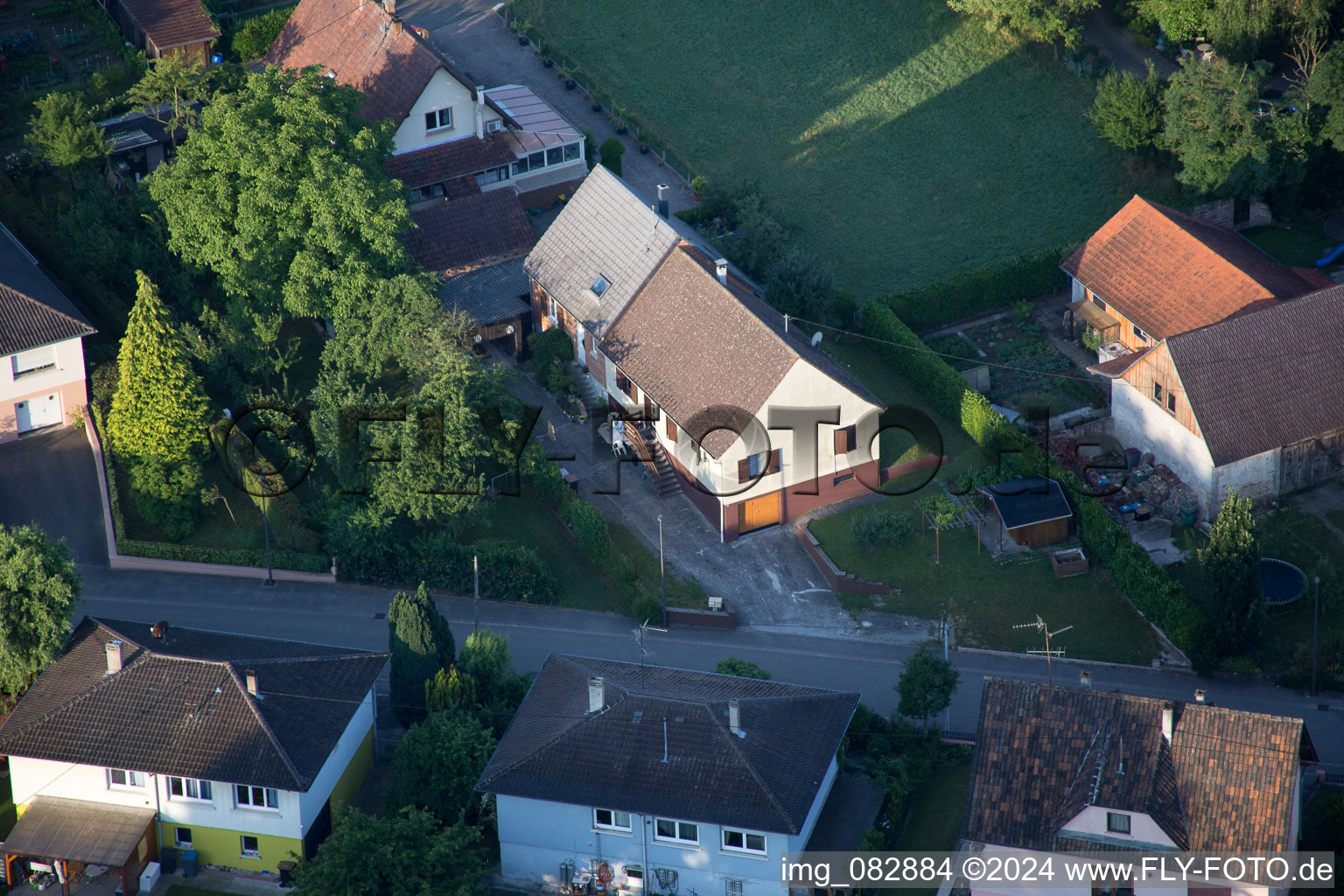 Image drone de Scheibenhard dans le département Bas Rhin, France