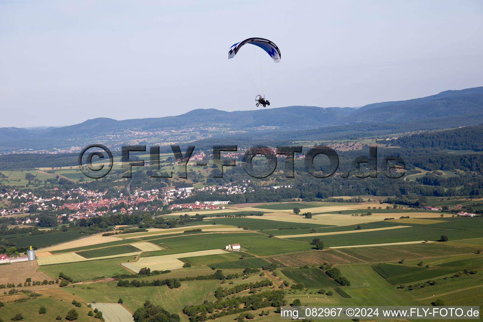 Vue aérienne de Gœrsdorf dans le département Bas Rhin, France