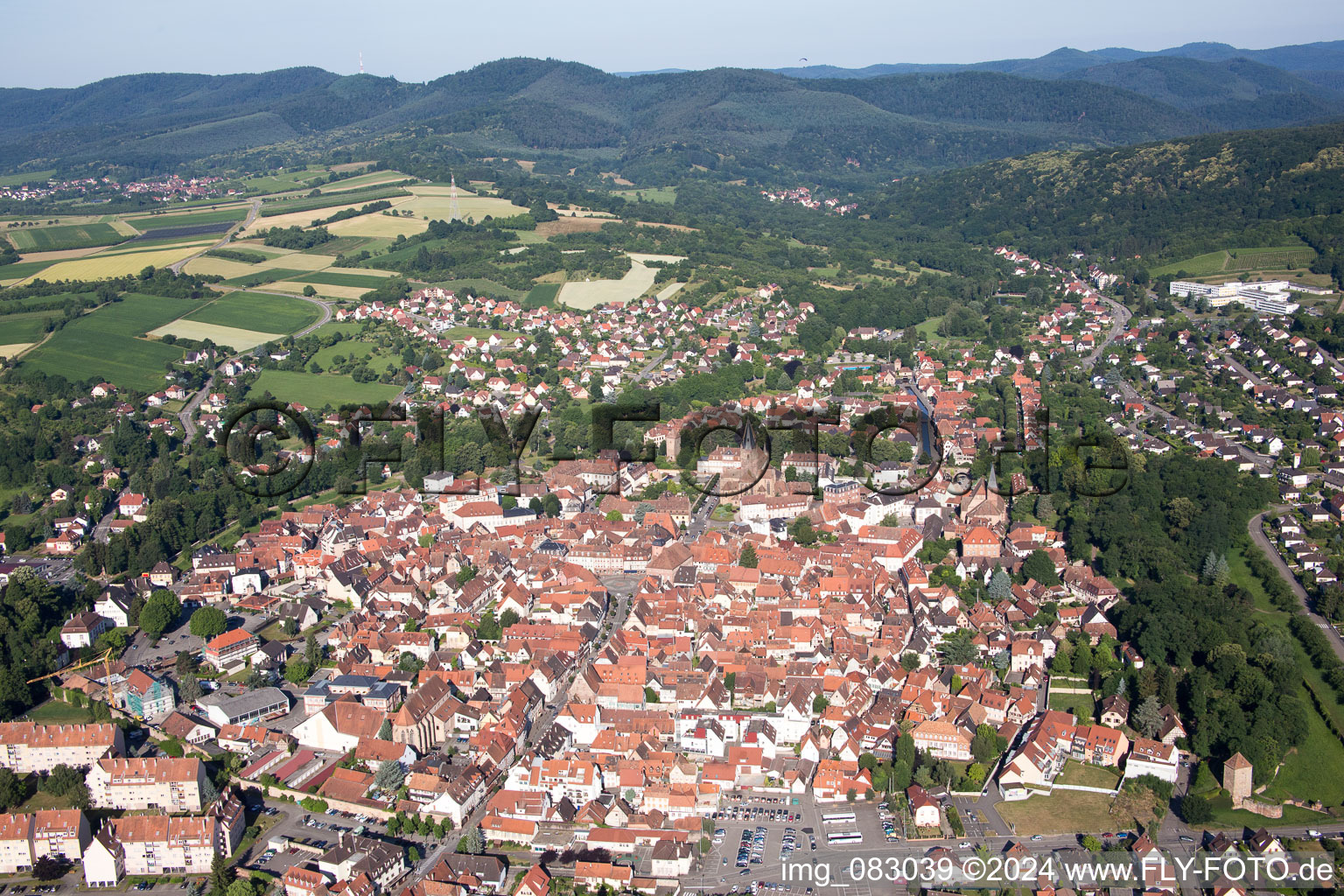 Enregistrement par drone de Wissembourg dans le département Bas Rhin, France