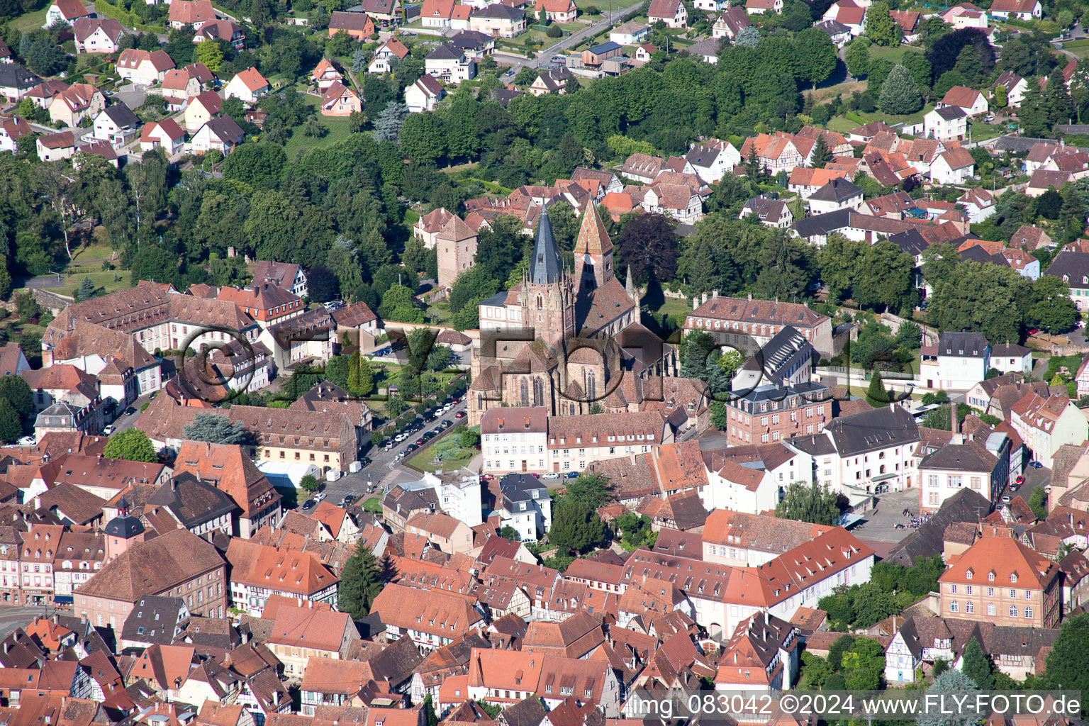 Wissembourg dans le département Bas Rhin, France d'un drone