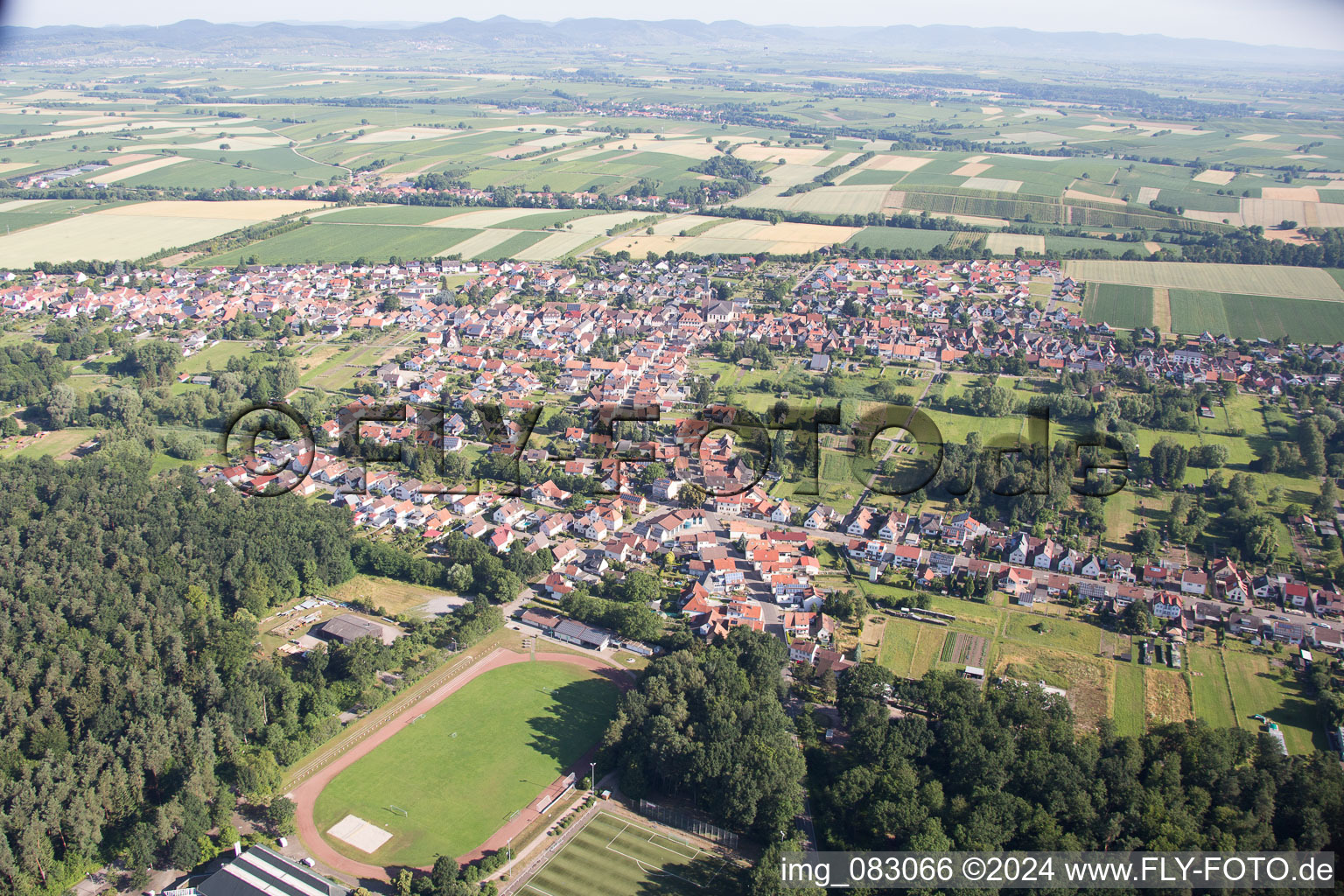 Vue oblique de Quartier Schaidt in Wörth am Rhein dans le département Rhénanie-Palatinat, Allemagne