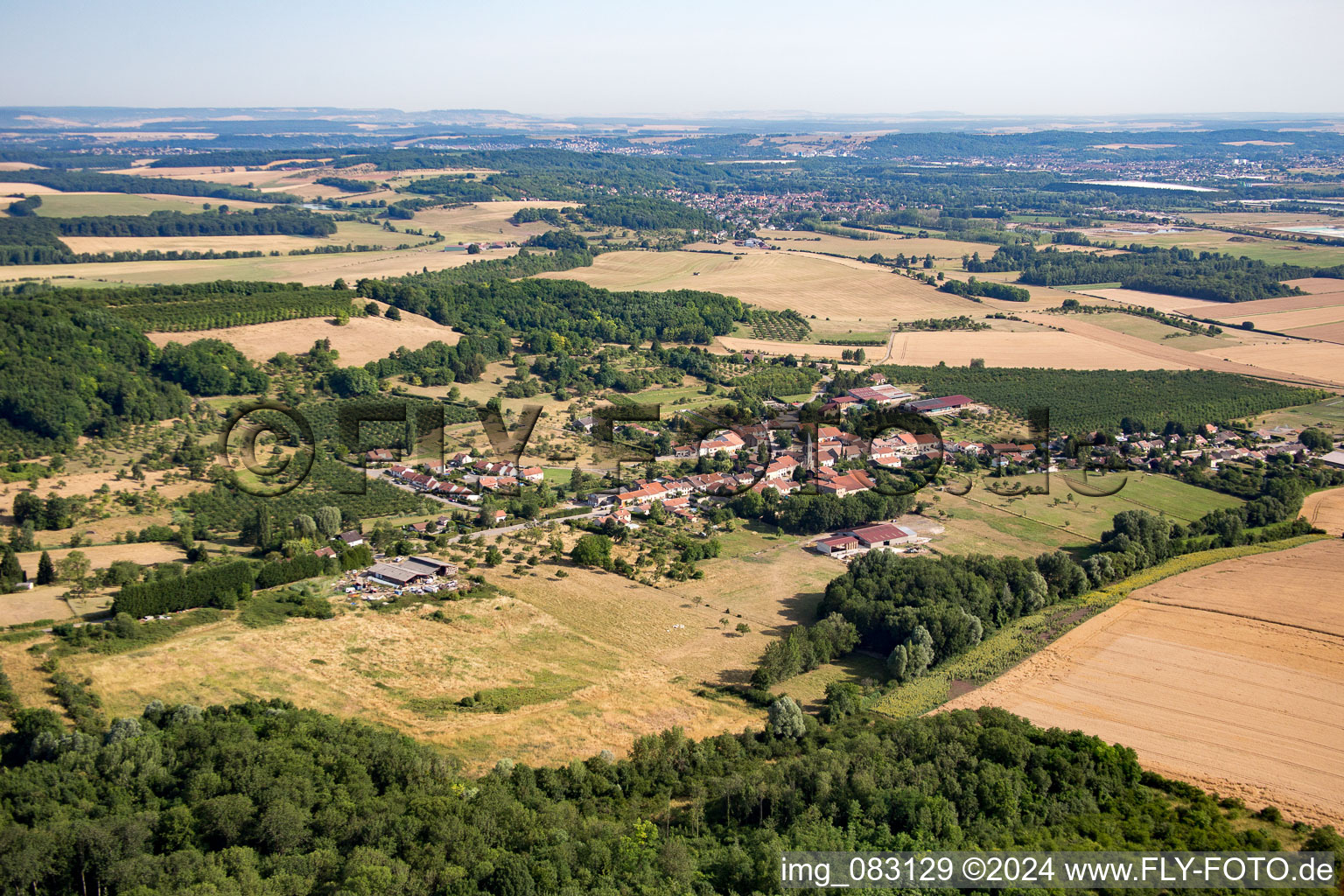 Vue aérienne de Vigneulles dans le département Meurthe et Moselle, France