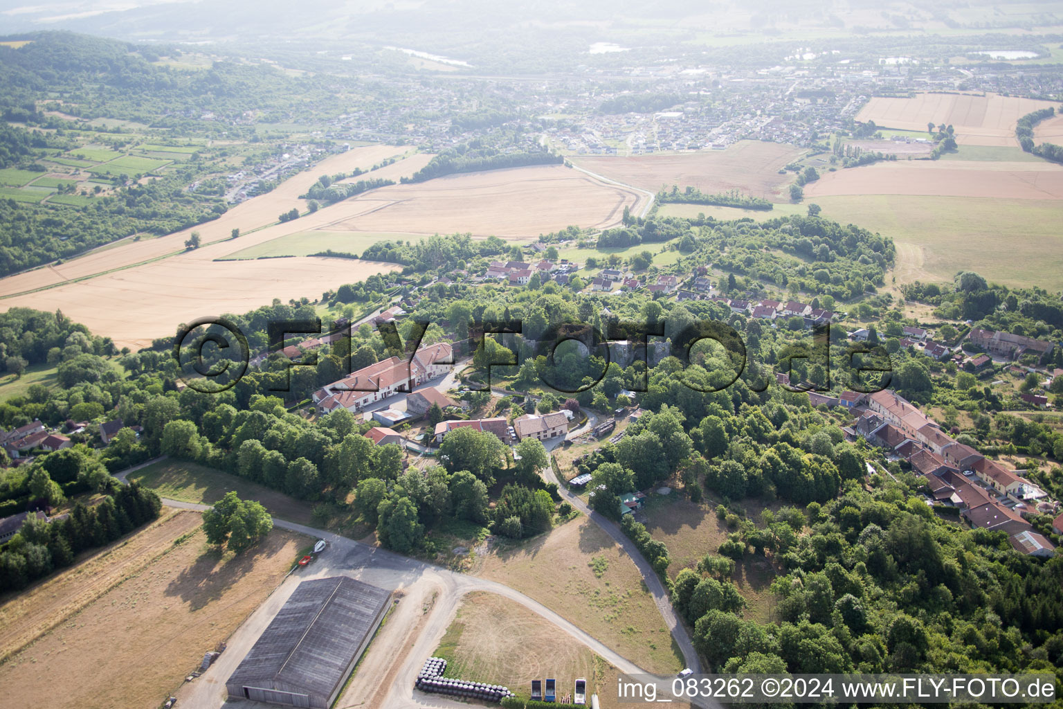 Vue oblique de Prény dans le département Meurthe et Moselle, France