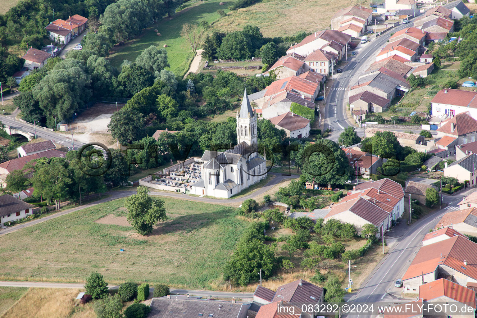 Vue aérienne de Pannes dans le département Meurthe et Moselle, France