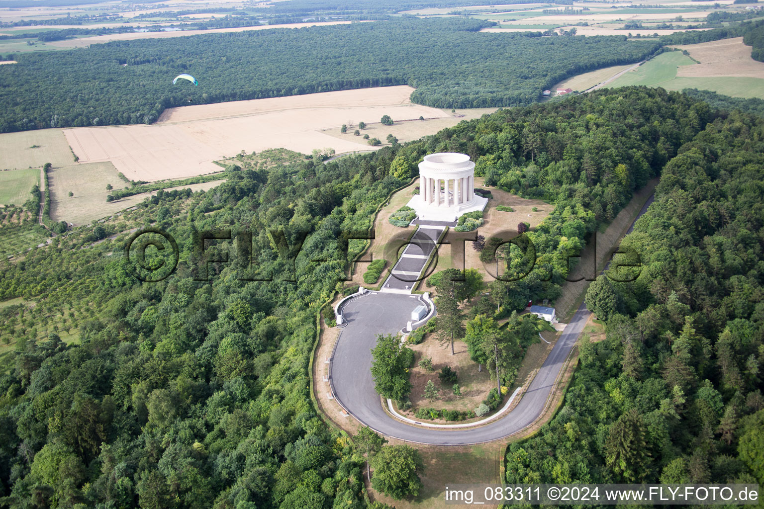 Mémorial de guerre américain à Montsec dans le département Meuse, France vue du ciel