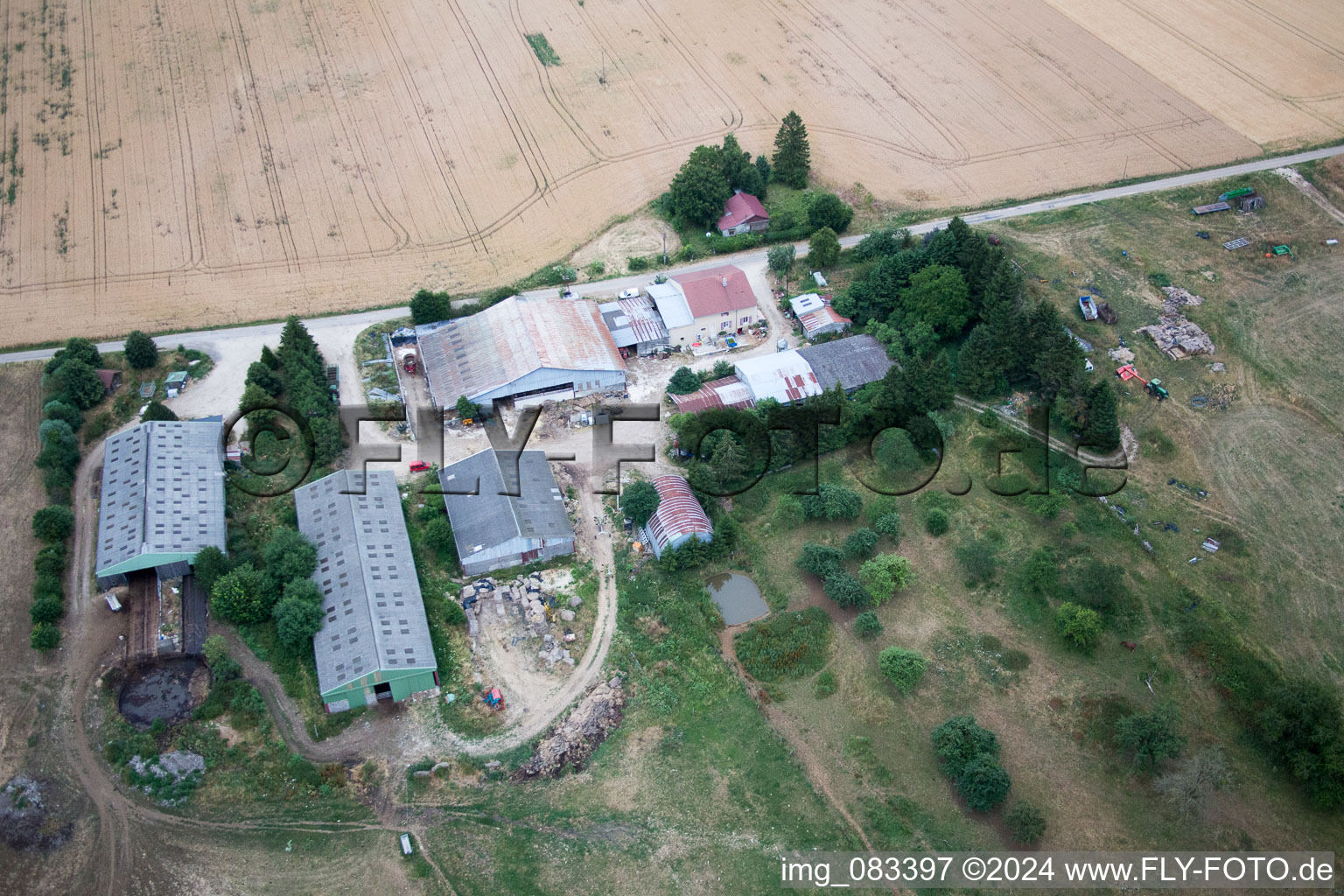 Vue aérienne de Geville dans le département Meuse, France