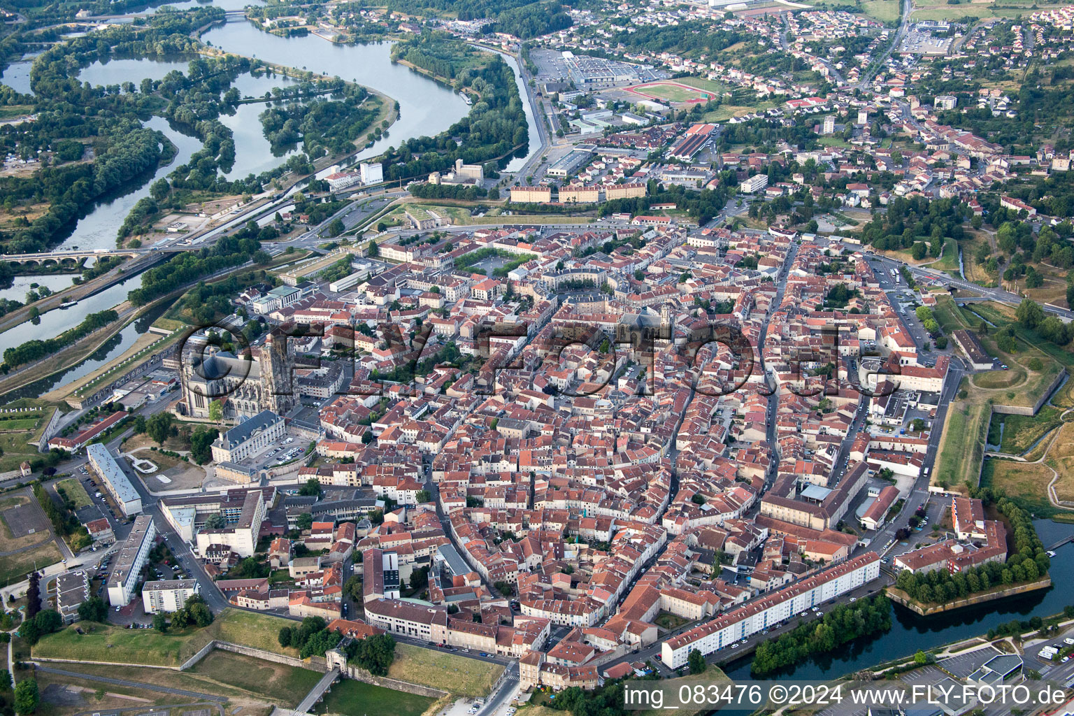 Toul dans le département Meurthe et Moselle, France hors des airs